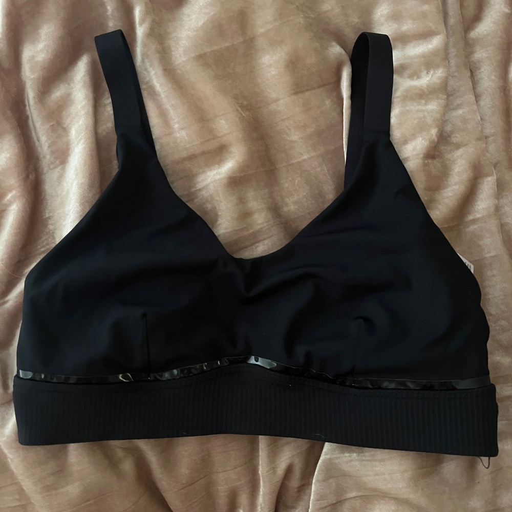 Lululemon Sports Bra Black Adjustable Strap Size 6